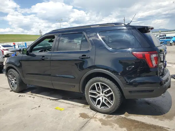 1FM5K8GT4JGA71219 2018 FORD EXPLORER - Image 2