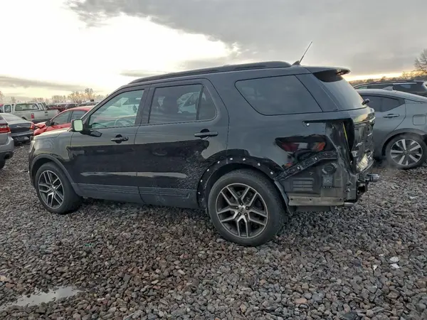 1FM5K8GT4JGA87761 2018 FORD EXPLORER - Image 2