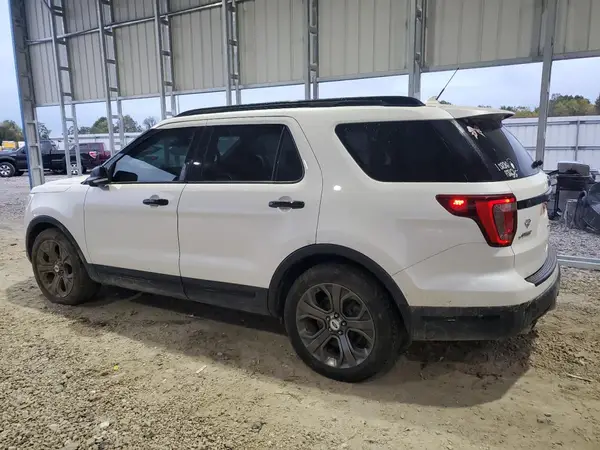 1FM5K8GT4JGB16692 2018 FORD EXPLORER - Image 2