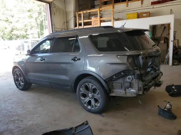 1FM5K8GT4JGB35422 2018 FORD EXPLORER - Image 2