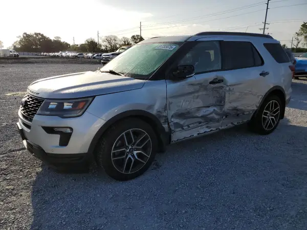 1FM5K8GT4JGB85639 2018 FORD EXPLORER - Image 1