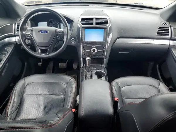 1FM5K8GT4JGC38775 2018 FORD EXPLORER - Image 8
