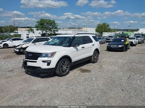 1FM5K8GT4JGC61828 2018 FORD EXPLORER - Image 2