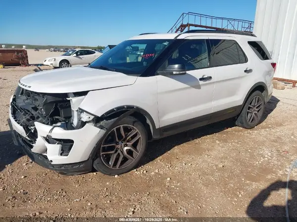 1FM5K8GT4JGC94070 2018 FORD EXPLORER - Image 2