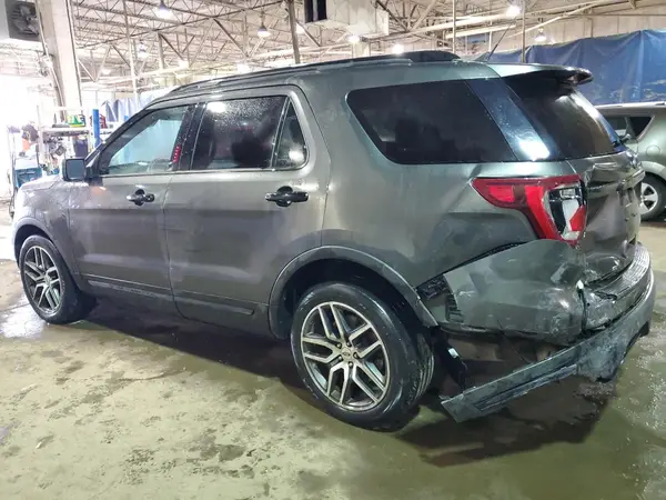 1FM5K8GT4KGA06758 2019 FORD EXPLORER - Image 2
