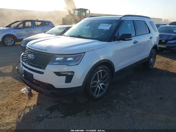 1FM5K8GT4KGA09689 2019 FORD EXPLORER - Image 2