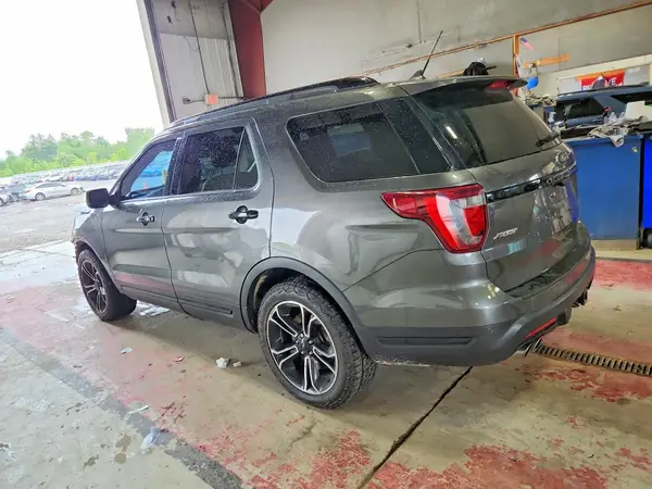 1FM5K8GT4KGA18876 2019 FORD EXPLORER - Image 2