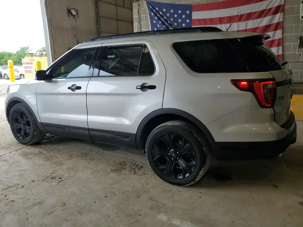 1FM5K8GT4KGA60223 2019 FORD EXPLORER - Image 2