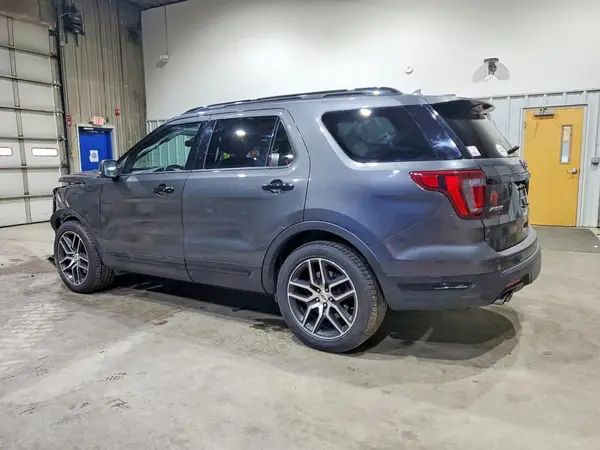 1FM5K8GT4KGB10652 2019 FORD EXPLORER - Image 2