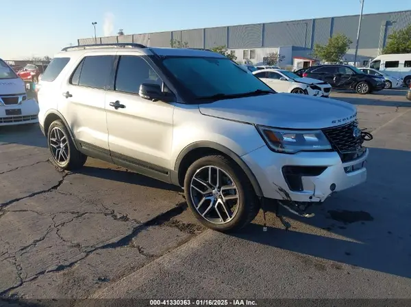 1FM5K8GT4KGB12739 2019 FORD EXPLORER - Image 1