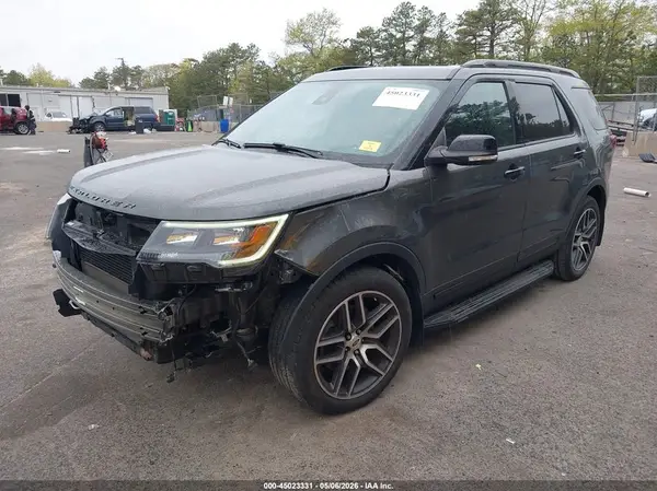 1FM5K8GT4KGB32621 2019 FORD EXPLORER - Image 2