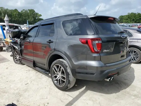1FM5K8GT4KGB34935 2019 FORD EXPLORER - Image 2