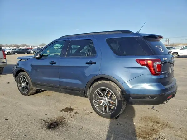 1FM5K8GT4KGB39438 2019 FORD EXPLORER - Image 2