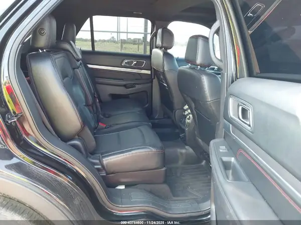 1FM5K8GT5GGA01057 2016 FORD EXPLORER - Image 8