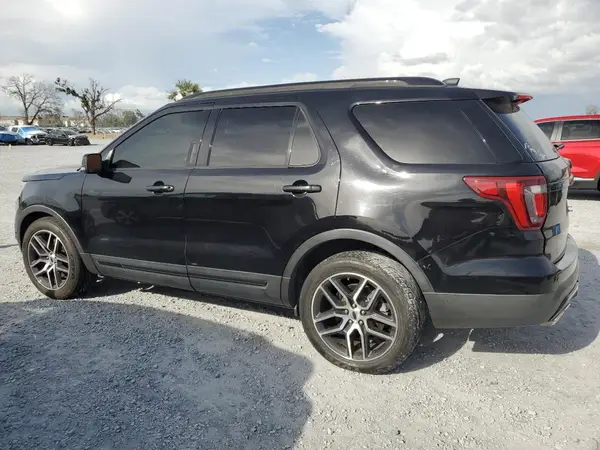 1FM5K8GT5GGA56673 2016 FORD EXPLORER - Image 2