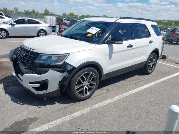 1FM5K8GT5GGA58696 2016 FORD EXPLORER - Image 2