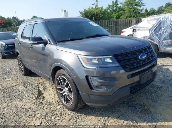 1FM5K8GT5GGB00865 2016 FORD EXPLORER - Image 1