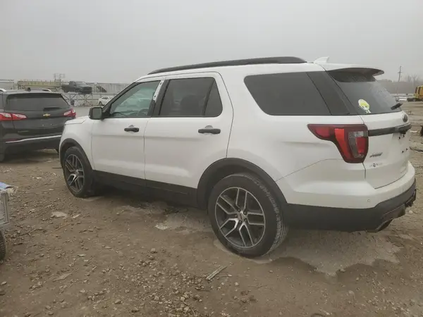 1FM5K8GT5GGB03037 2016 FORD EXPLORER - Image 2