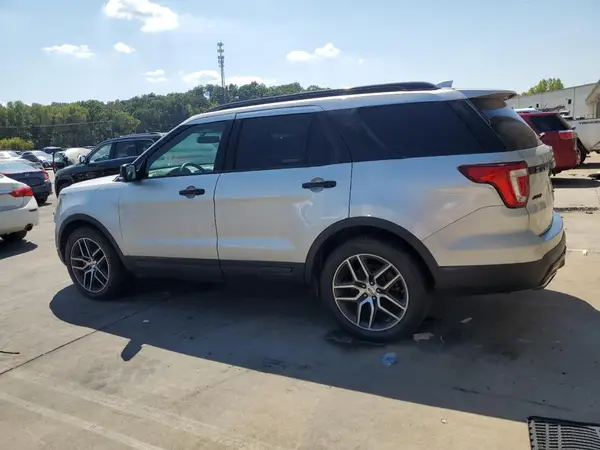 1FM5K8GT5GGB06231 2016 FORD EXPLORER - Image 2