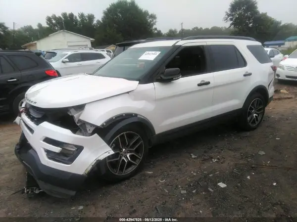 1FM5K8GT5GGB39326 2016 FORD EXPLORER - Image 2
