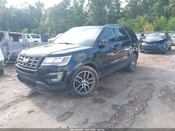 1FM5K8GT5GGB49807 2016 FORD EXPLORER - Image 2