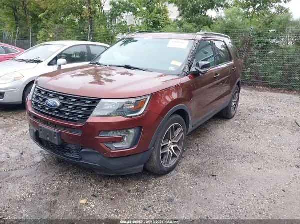 1FM5K8GT5GGB57390 2016 FORD EXPLORER - Image 2