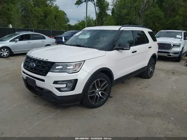 1FM5K8GT5GGC11884 2016 FORD EXPLORER - Image 2
