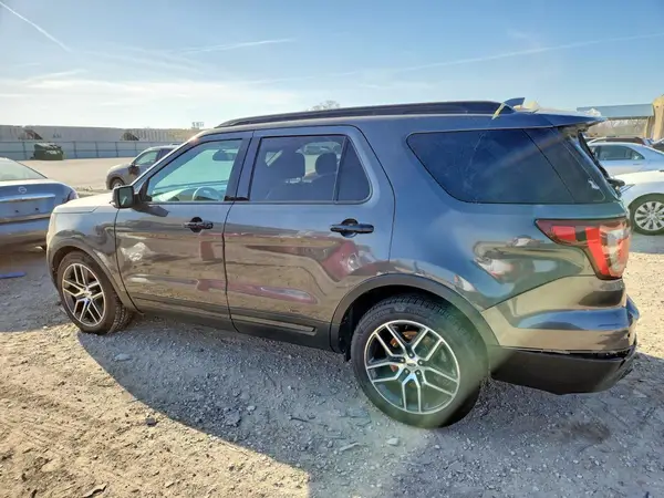 1FM5K8GT5GGC20794 2016 FORD EXPLORER - Image 2