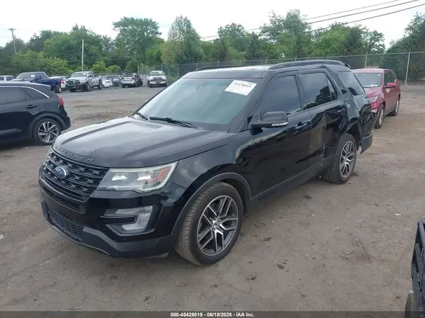 1FM5K8GT5GGC30421 2016 FORD EXPLORER - Image 2
