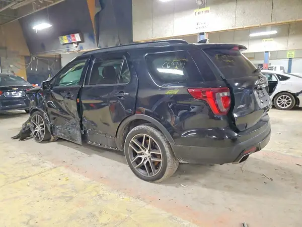 1FM5K8GT5GGC69719 2016 FORD EXPLORER - Image 2
