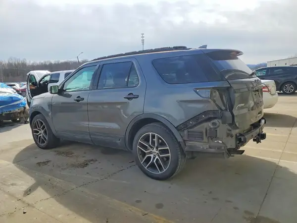 1FM5K8GT5GGC84026 2016 FORD EXPLORER - Image 2