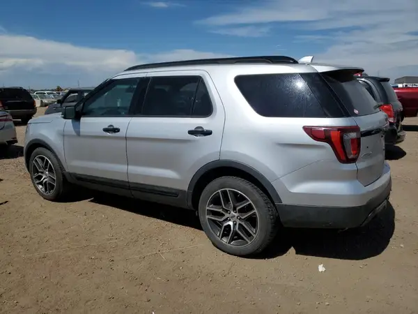 1FM5K8GT5GGC86522 2016 FORD EXPLORER - Image 2