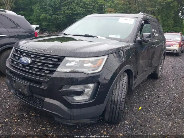 1FM5K8GT5GGD08812 2016 FORD EXPLORER - Image 2