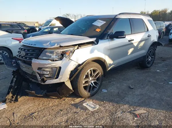 1FM5K8GT5GGD21513 2016 FORD EXPLORER - Image 2