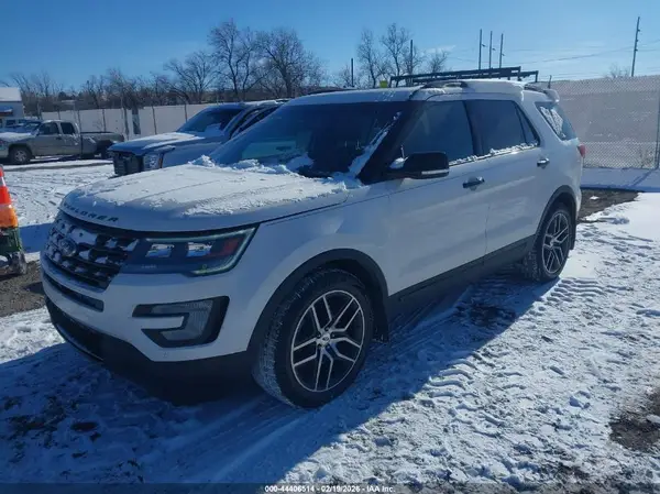 1FM5K8GT5GGD25528 2016 FORD EXPLORER - Image 2