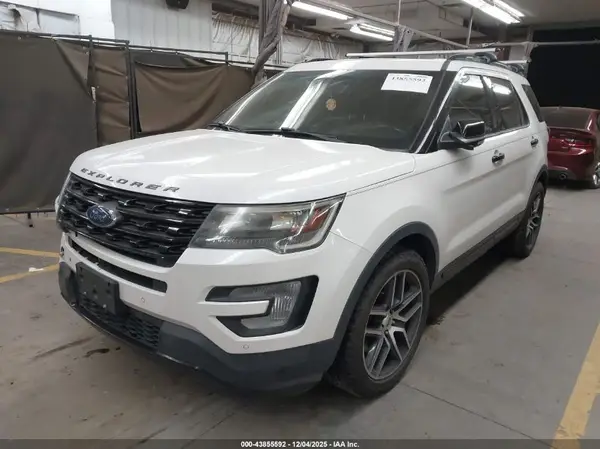 1FM5K8GT5GGD29093 2016 FORD EXPLORER - Image 2