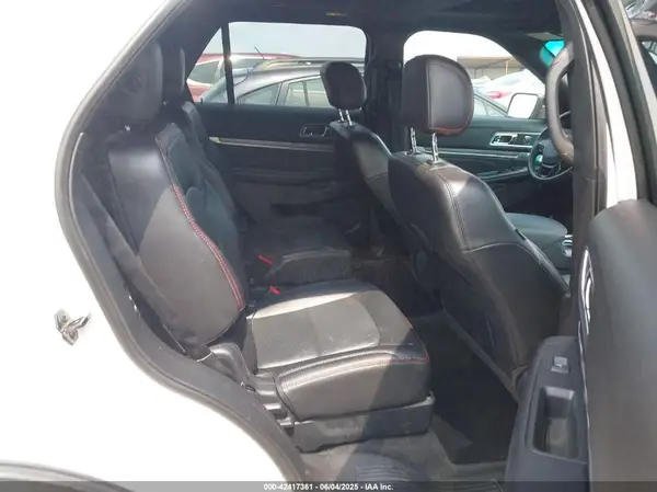 1FM5K8GT5HGA12559 2017 FORD EXPLORER - Image 8