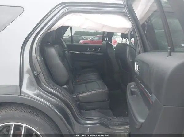 1FM5K8GT5HGA56321 2017 FORD EXPLORER - Image 8