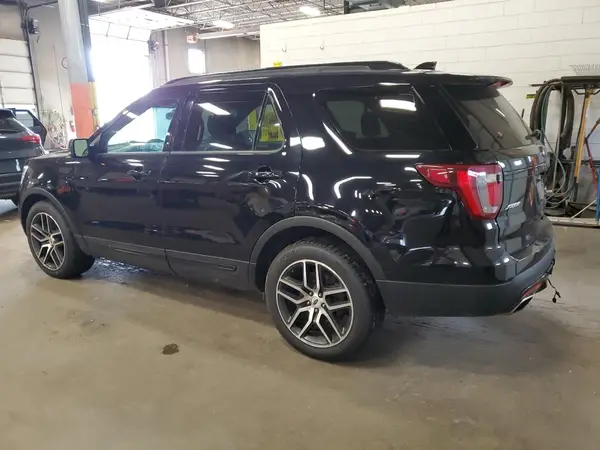 1FM5K8GT5HGA60238 2017 FORD EXPLORER - Image 2