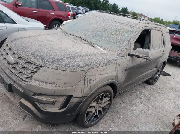 1FM5K8GT5HGA80439 2017 FORD EXPLORER - Image 2