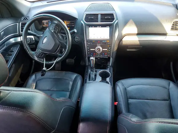 1FM5K8GT5HGB19644 2017 FORD EXPLORER - Image 8