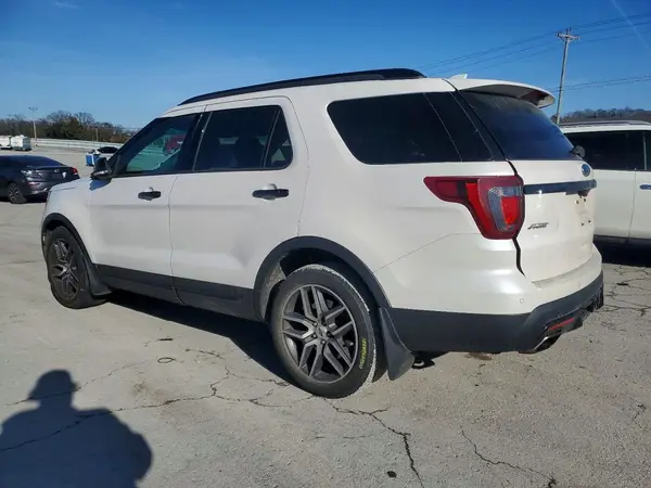 1FM5K8GT5HGB39781 2017 FORD EXPLORER - Image 2