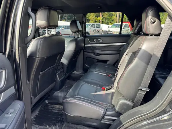 1FM5K8GT5HGC09831 2017 FORD EXPLORER - Image 8