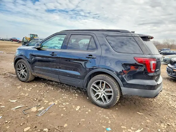 1FM5K8GT5HGC15564 2017 FORD EXPLORER - Image 2