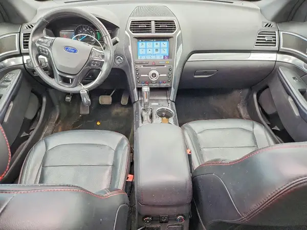 1FM5K8GT5HGC15564 2017 FORD EXPLORER - Image 8