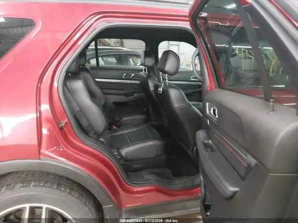 1FM5K8GT5HGC47561 2017 FORD EXPLORER - Image 8