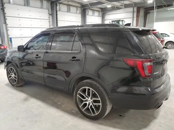 1FM5K8GT5HGC76901 2017 FORD EXPLORER - Image 2
