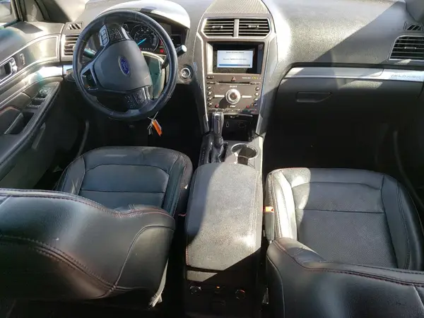 1FM5K8GT5HGD18581 2017 FORD EXPLORER - Image 8
