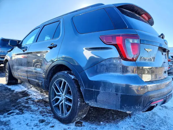 1FM5K8GT5HGD73094 2017 FORD EXPLORER - Image 2