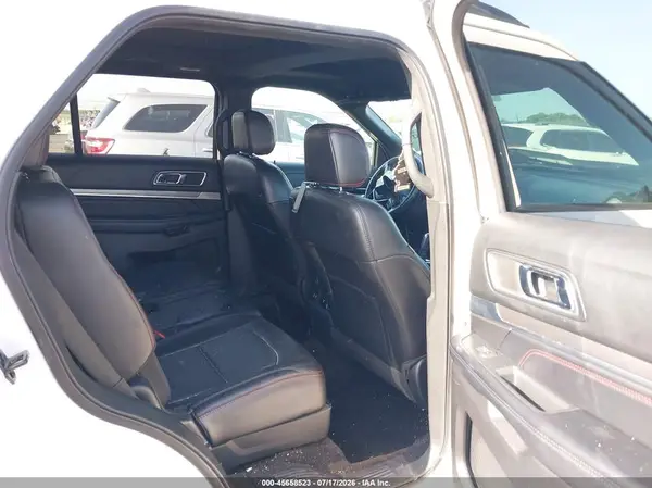 1FM5K8GT5HGD78733 2017 FORD EXPLORER - Image 8